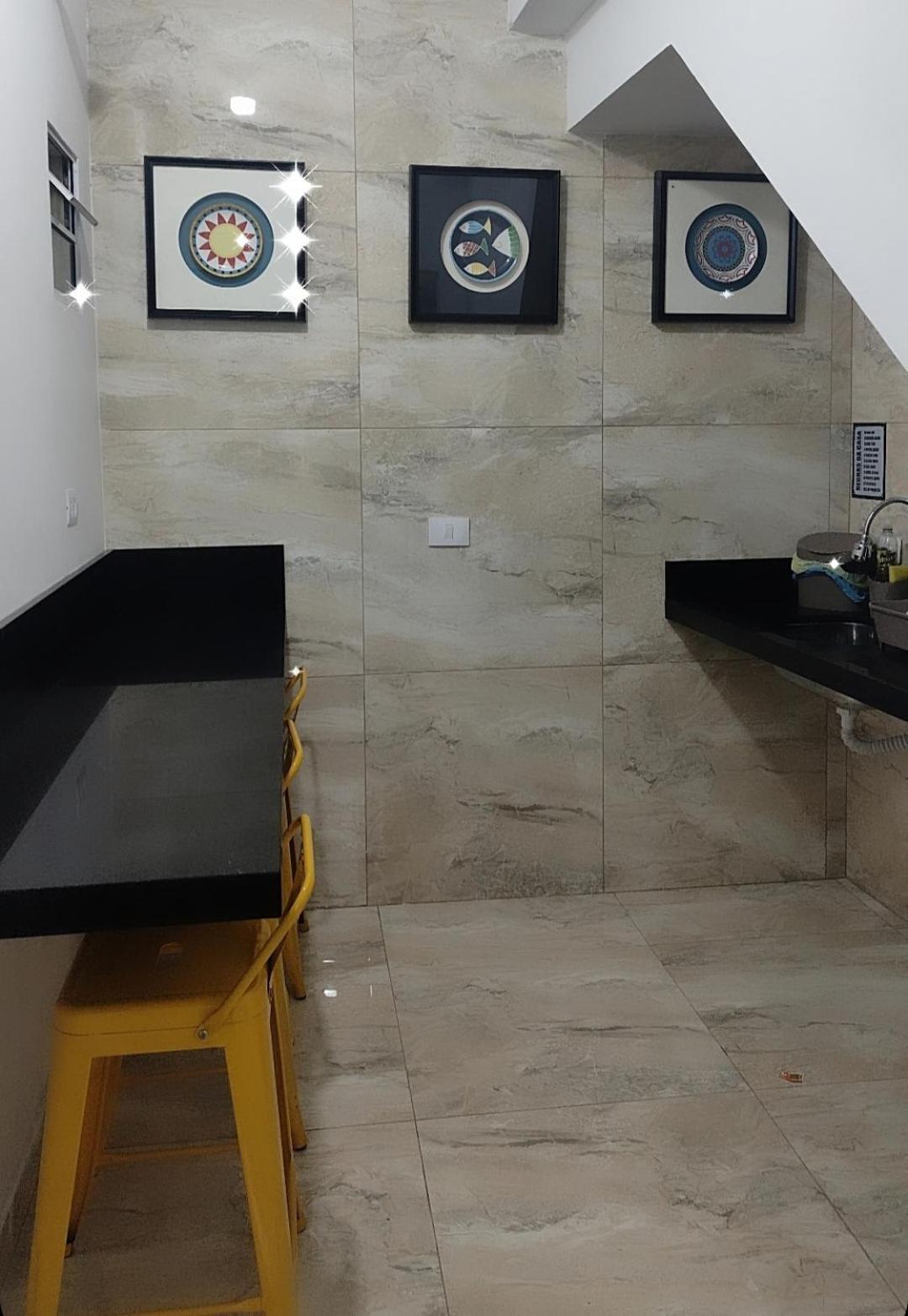 Vitoria Hostel Guarulhos Exteriör bild