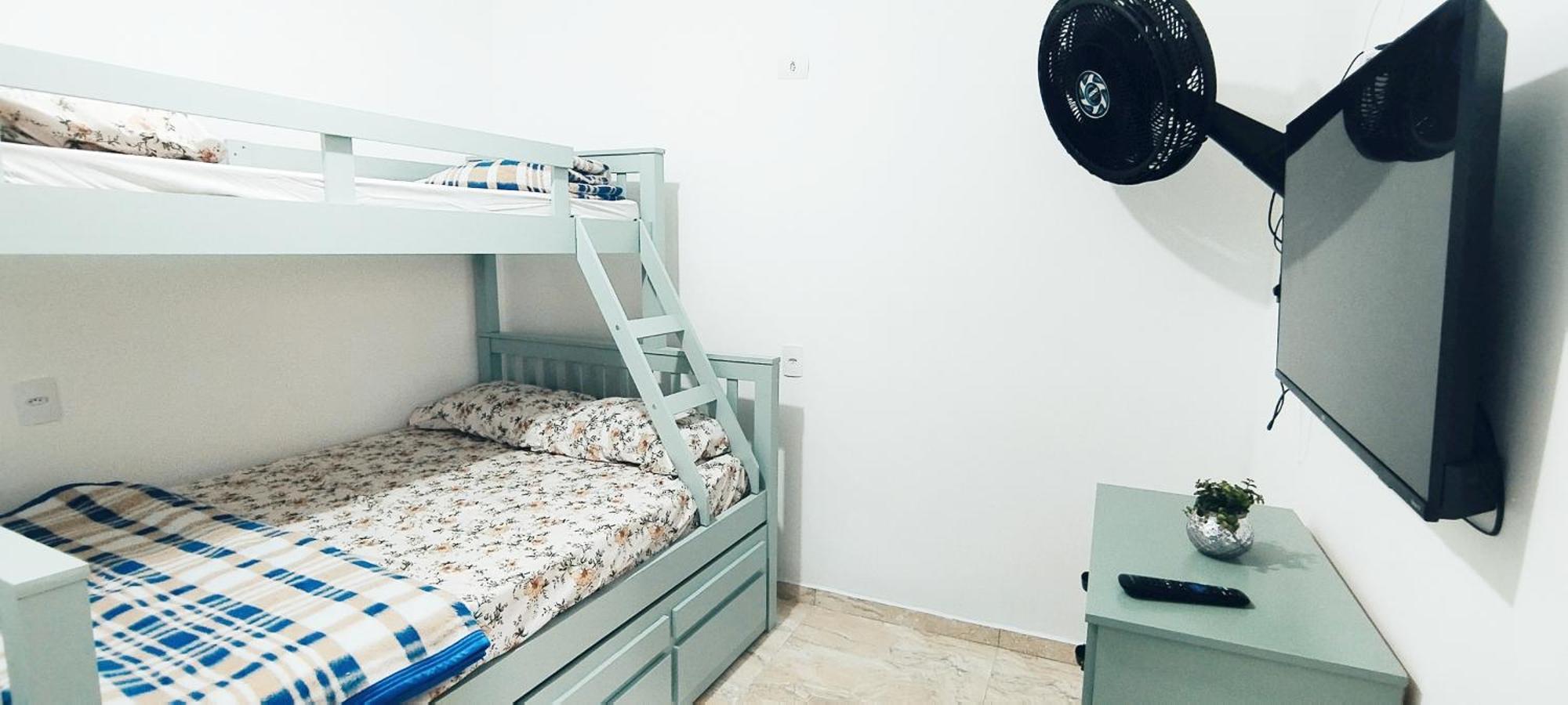 Vitoria Hostel Guarulhos Exteriör bild